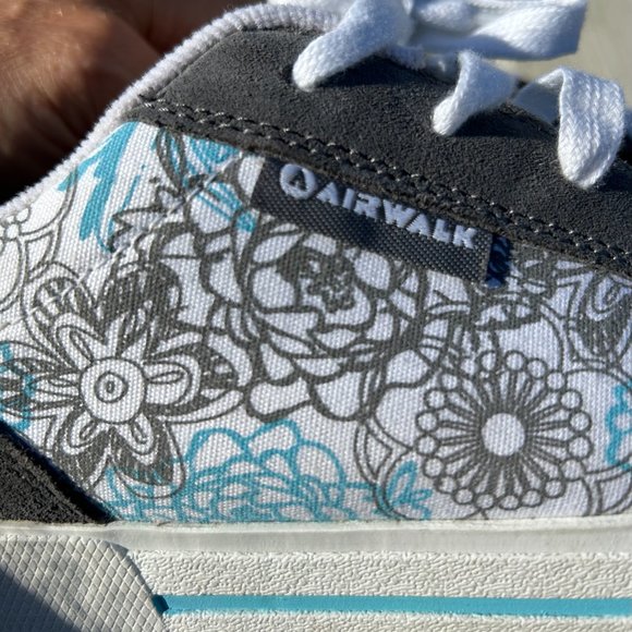 Vintage classic Airwalk lace up skate shoe Women's 9.5s - Picture 11 of 12